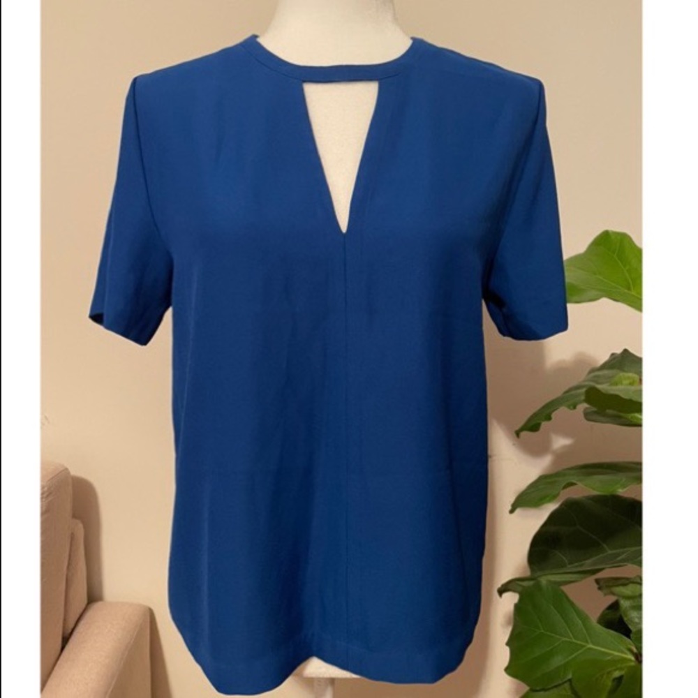 DKNY Cut Out Top